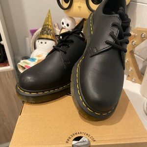 NWOT 1461 SR Work Shoes.